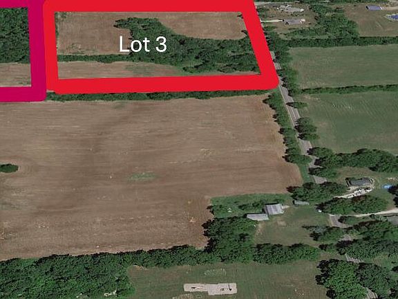 3rd image of 4561 N Lake Rd