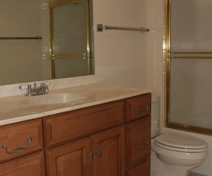 1800 Old Meadow Rd #806 — Photo 24