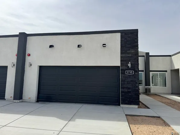 3735 E Santa Palmira St, San Luis, AZ 85336