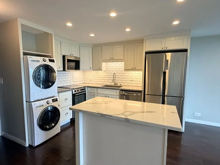 1830 Wilikina Dr #810 — Photo 1