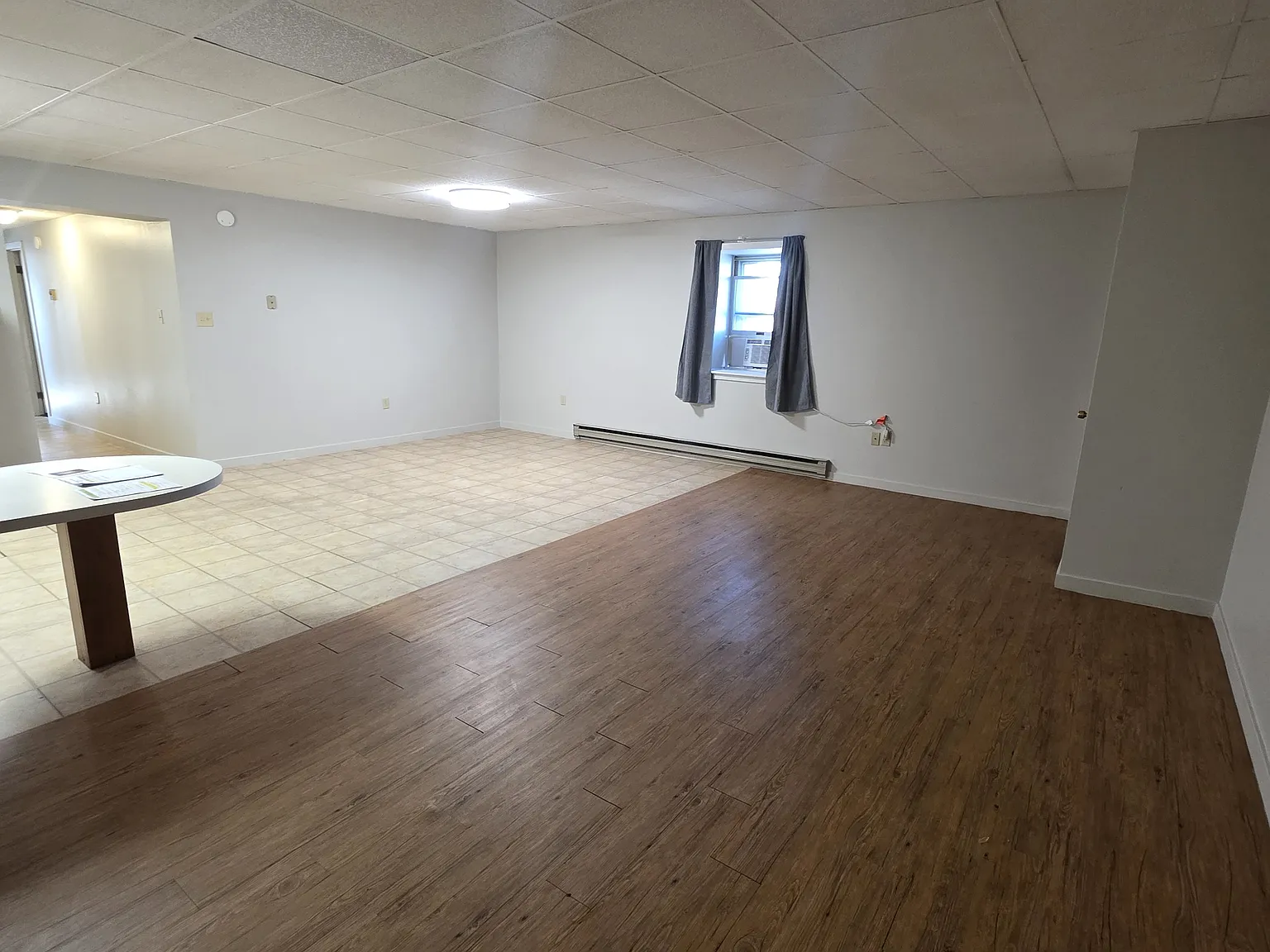 2 bed, 1100 sqft, $1,295 — Photo 2