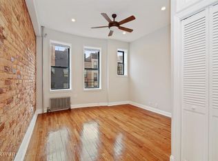 805 Saint Johns Pl APT 3R, Brooklyn, NY 11216