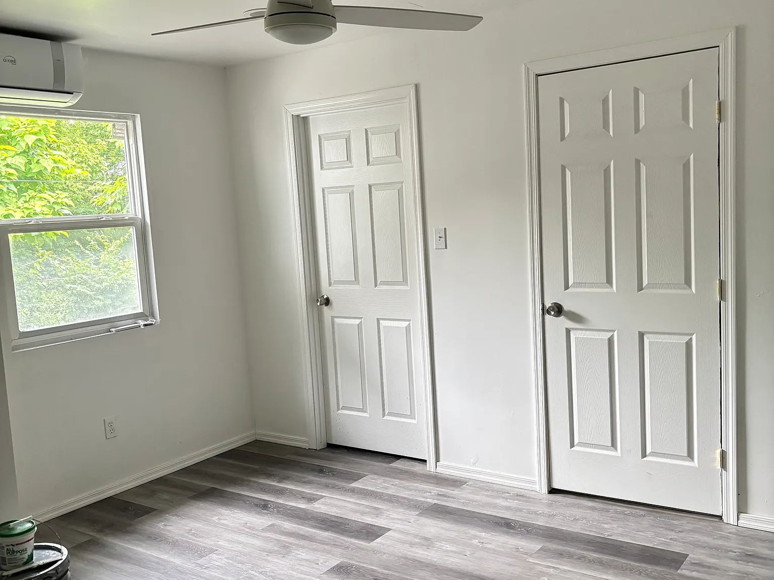 Fully Renovated 1BR/1BA Duplex | Private Basement, Entrance & Parking — Photo 4