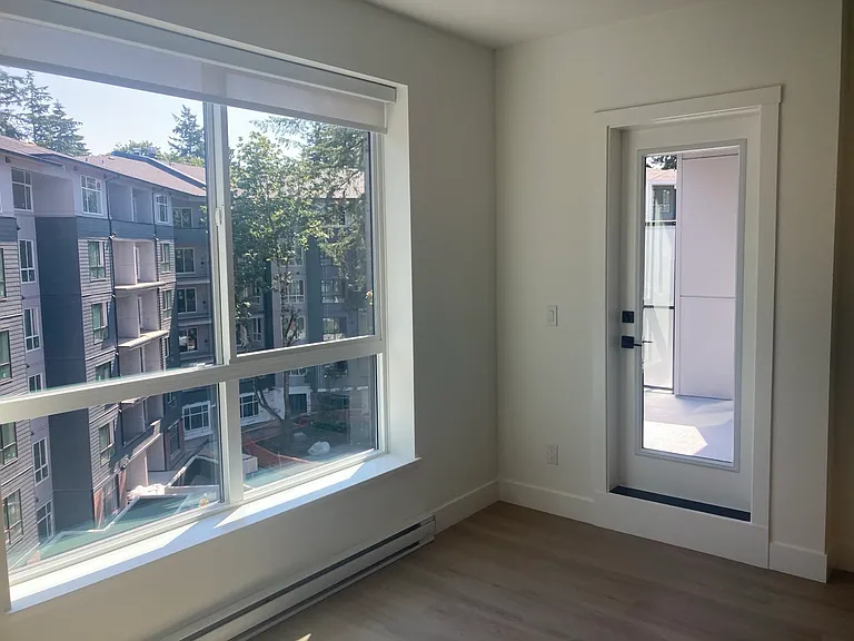 3528 146a St #514 — Photo 8