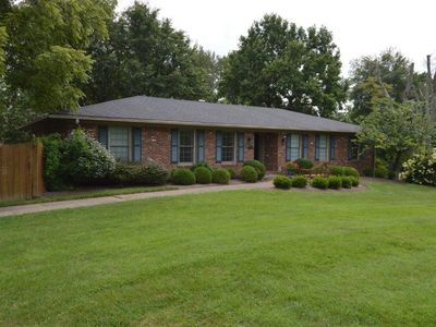 2011 Bridgeport Dr, Lexington, KY, 40502