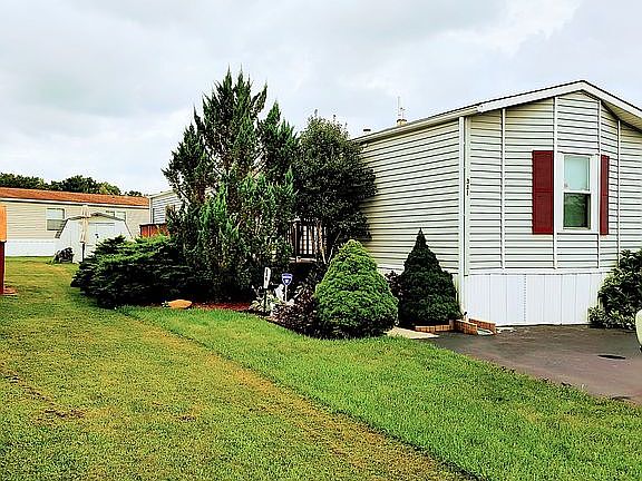 4th image of 331 Joan Dr