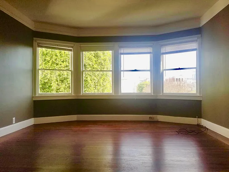 3444 Divisadero St — Photo 2