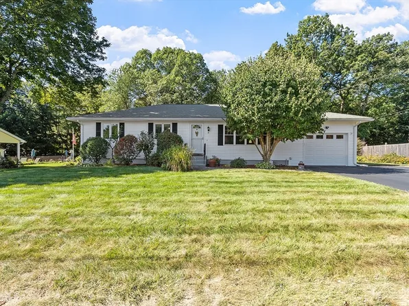 14 Stetson St, Leominster, MA 01453