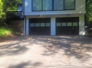 4099 Valley Brook Rd, Snellville, GA 30039