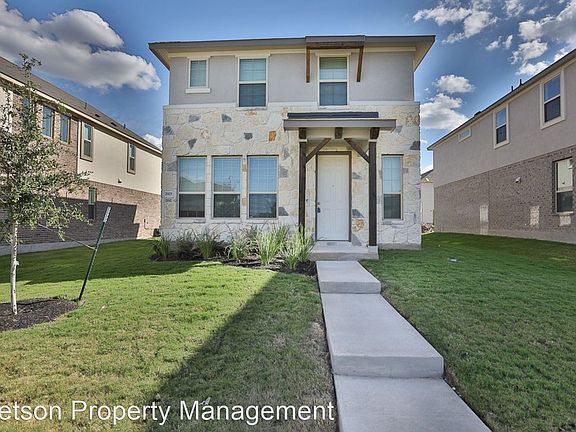2nd image of 2921 Harvester Ln #1