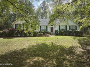 27 Hickory Ln, Macon, GA 31210