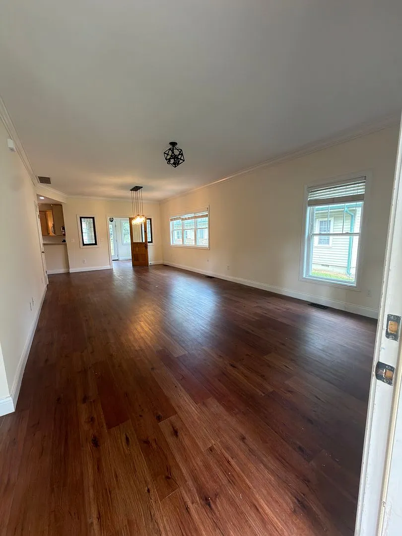 309 E Wylie - 3 Bed/3.5 Bath House - Close To Bryan Park! — Photo 3