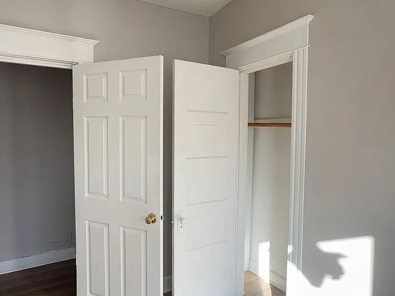 528 Union St #3R — Photo 3