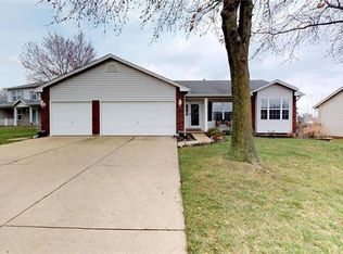 82 Cambridge Crossing Ct, Saint Charles, MO 63304
