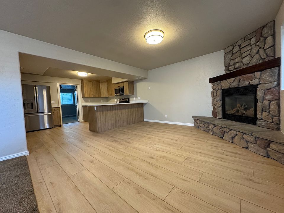 Kitchen and Fireplace