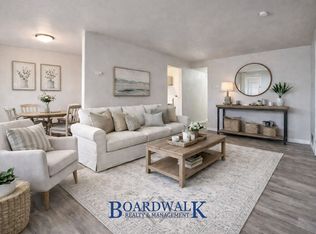 768 N Redwood Rd APT 17, Salt Lake City, UT 84116
