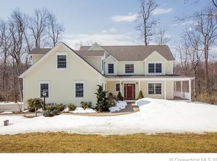 23 Troutwood Dr, New Hartford, CT 06057