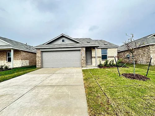 1609 Sparrow Hawk Rd Photo 1
