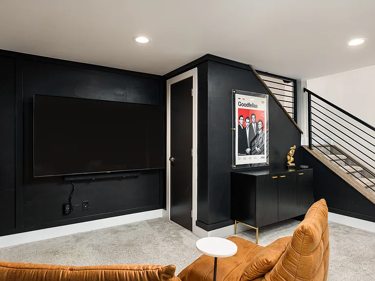 3620 Jason St — Photo 32