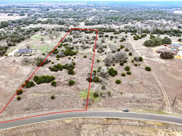 117 Stonehouse Dr, Liberty Hill, TX 78642