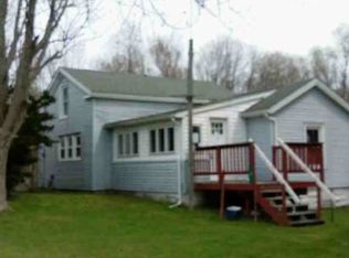 8 Prior Rd, Phoenix, NY 13135