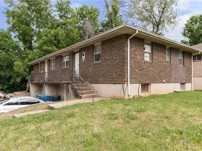 10903 E Kentucky Ave, Sugar Creek, MO, 64054