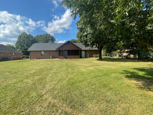 203 Briarwood Dr, Somerset, KY 42503