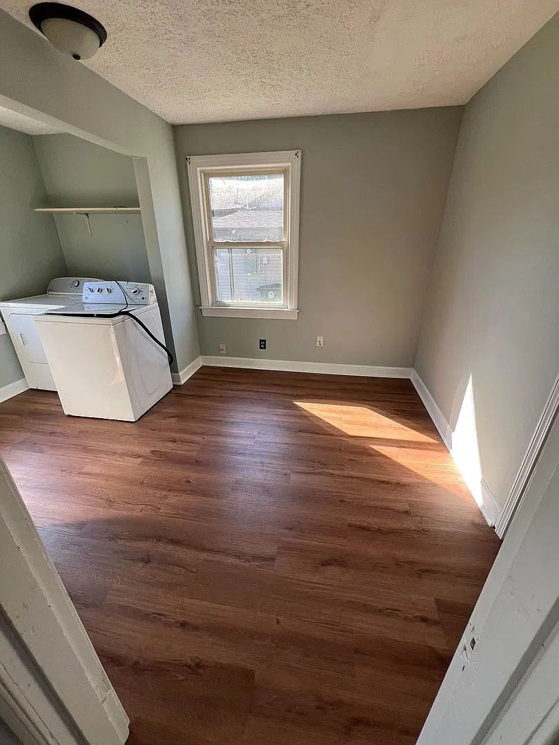 Space To Thrive! — Photo 3