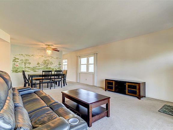 4th image of 2040 World Parkway Blvd APT 40