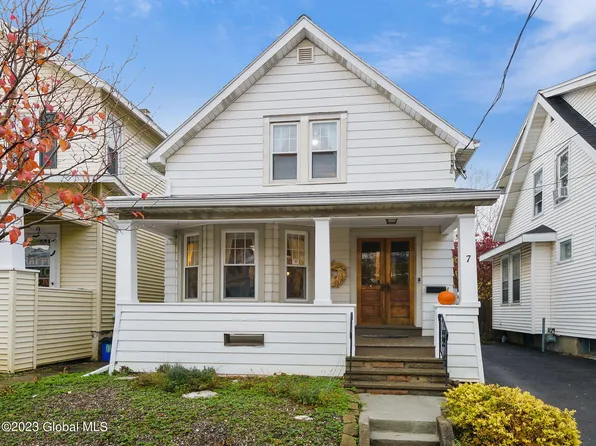 7 Mapleridge Avenue, Albany, NY 12209