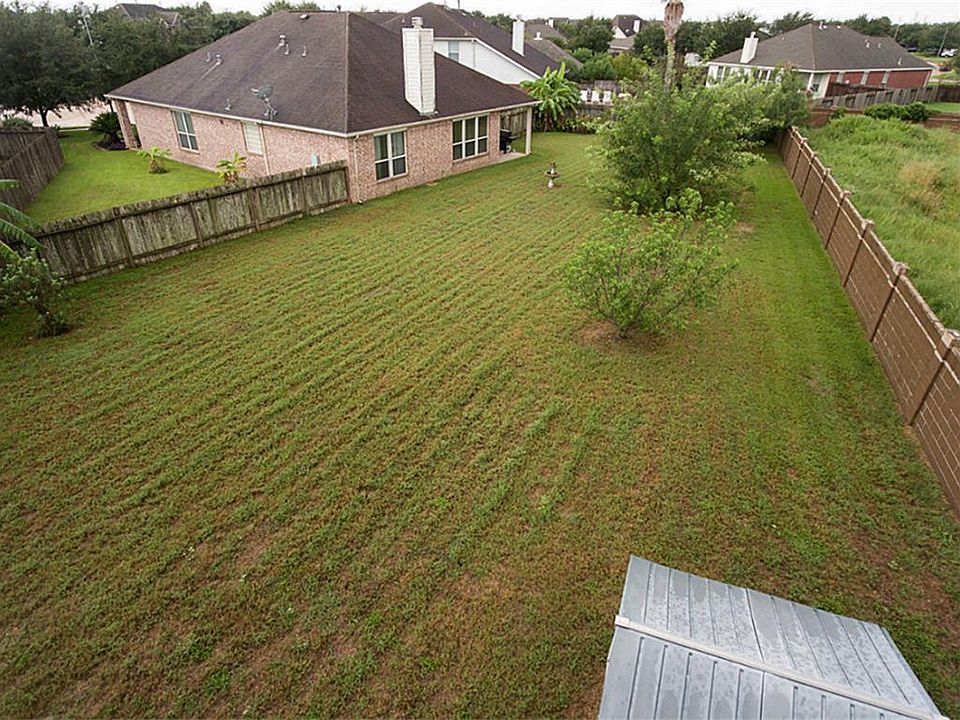 1st image of 17806 Woodsburgh Ln