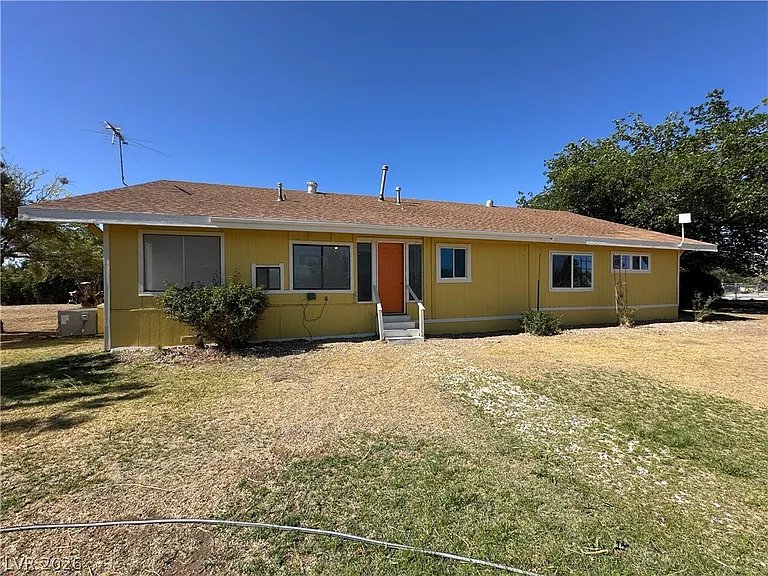 2590 N Murphy St — Photo 34