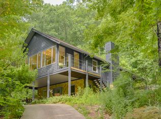 1050 Deerwood Trl, Pegram, TN 37143