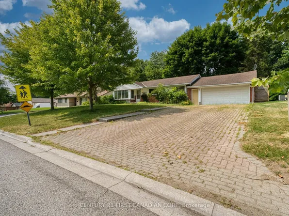 478 Coombs Ave, London, ON N6G 1J7