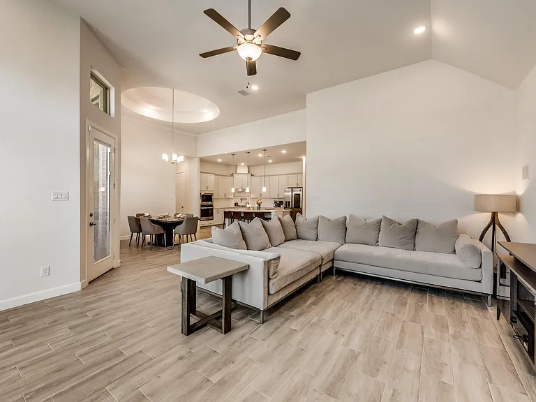 1729 Amarone Ln — Photo 10
