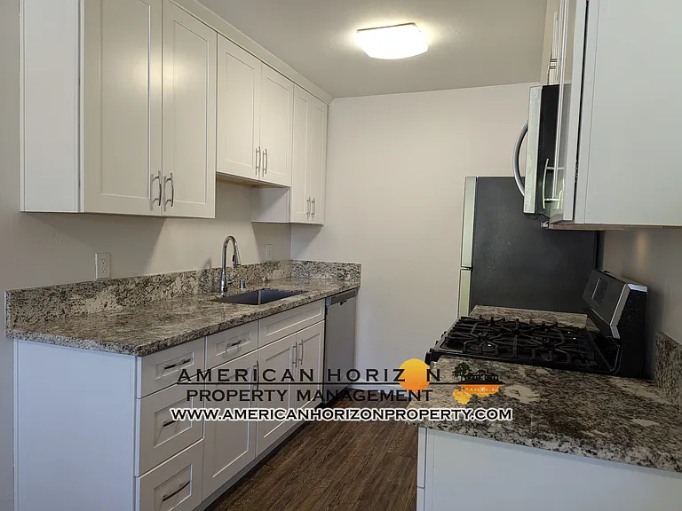 1309 Edmonton Ave #3 — Photo 7