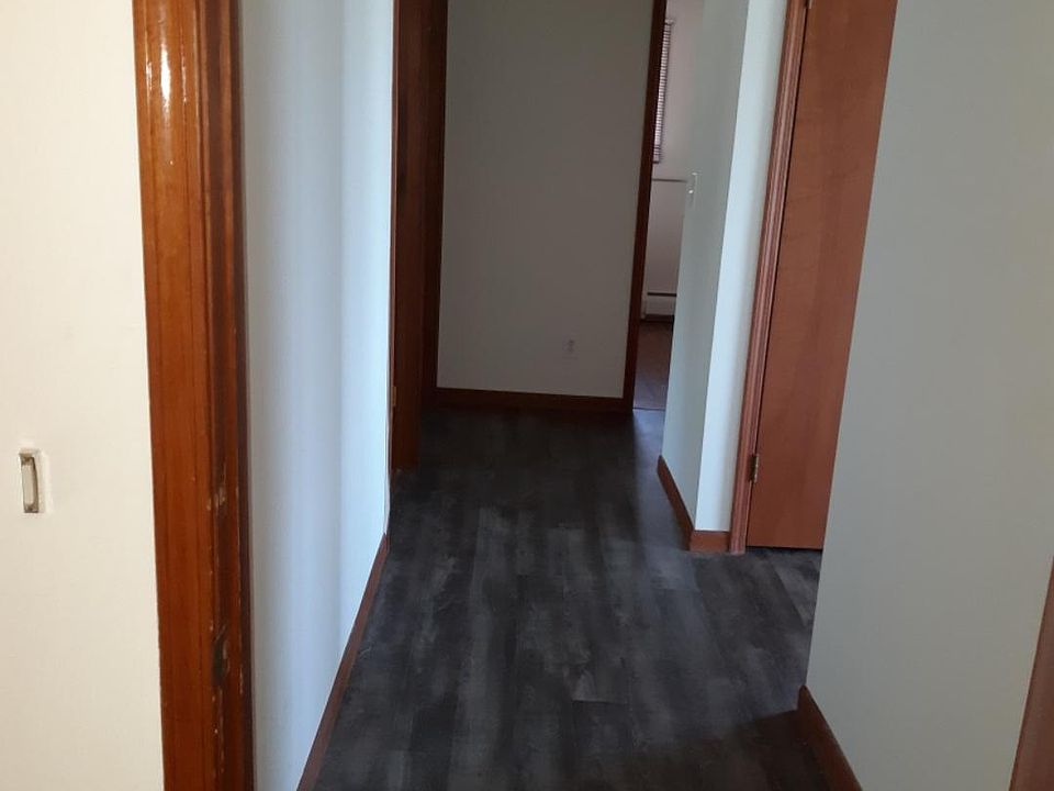 1st image of 75 Marine Park Dr #1