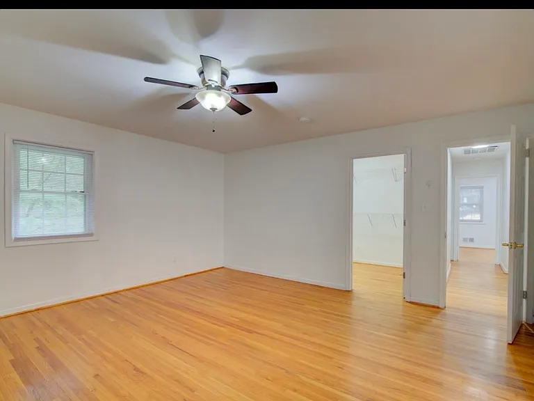 11621 Sourwood Ln — Photo 25