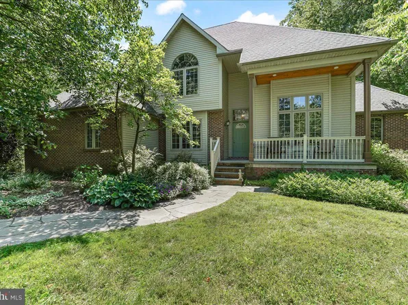 720 Brookwood Ln, Hockessin, DE 19707