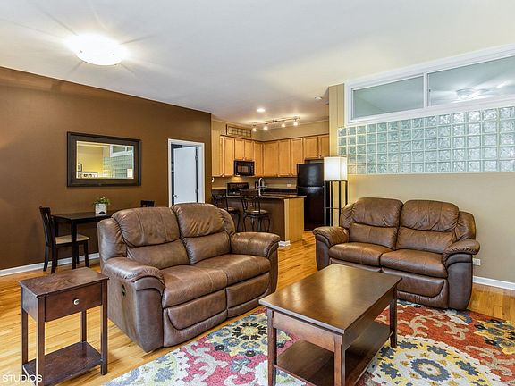 4th image of 2225 W Wabansia Ave APT 202