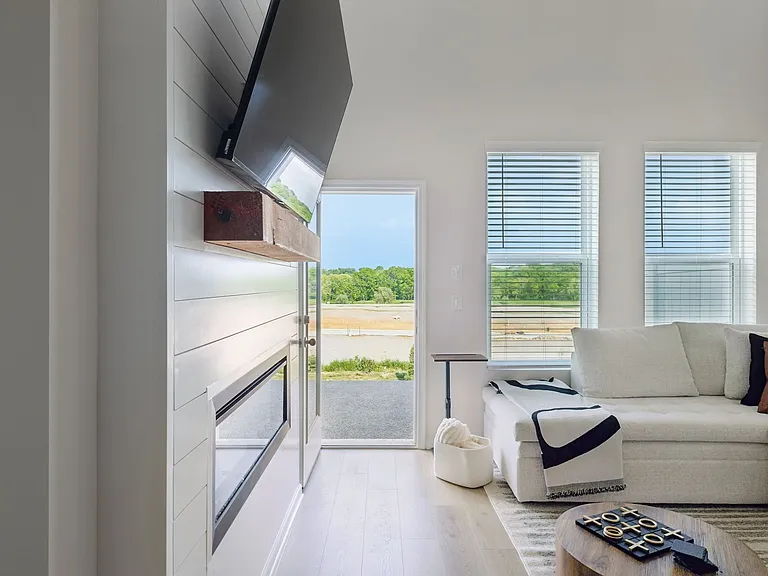 615 Club View Way — Photo 42