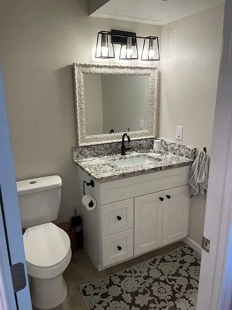3 bed, 2.5 bath, 1704 sqft, $3,000 — Photo 4