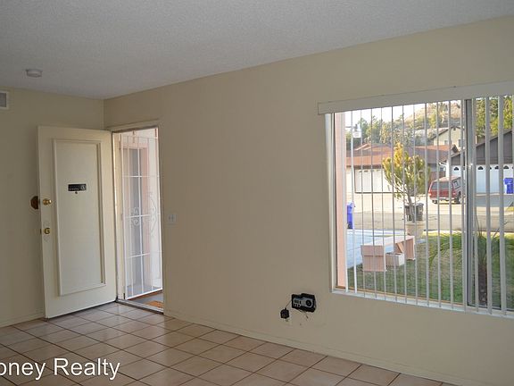 3rd image of 7029 Gunzan St