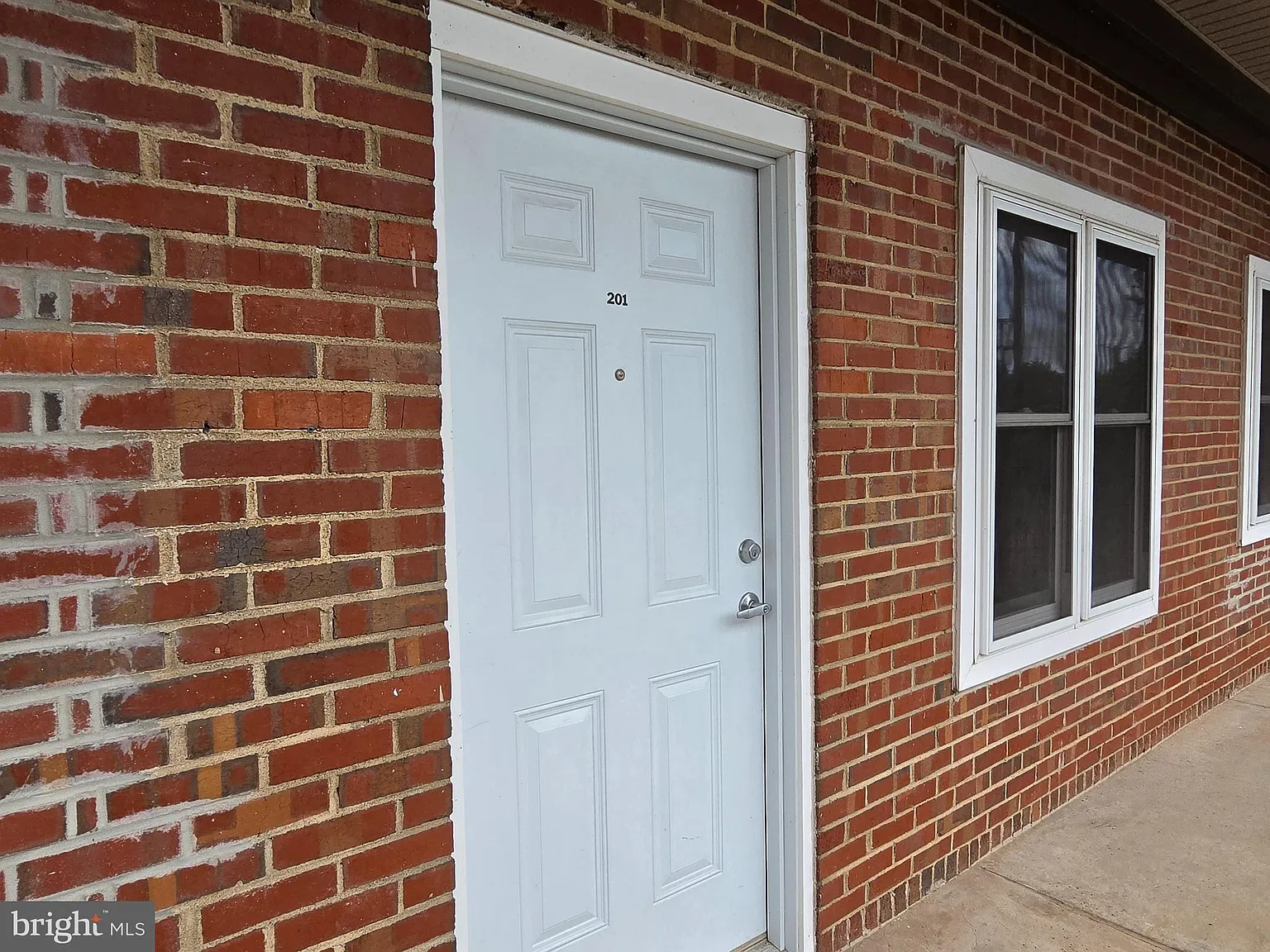 1 bed, 450 sqft, $1,200 — Photo 2