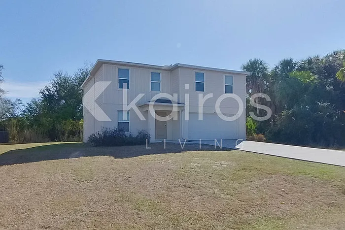 4 bed, 2.5 bath, 2054 sqft, $2,195 — Photo 2