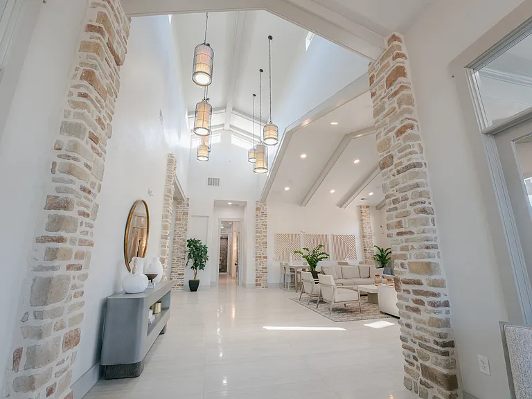 Aldara Apartments — Photo 45