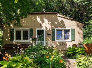 5734 Bittersweet Pl, Madison, WI 53705