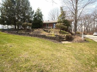 6010 Gault Rd, North Jackson, OH 44451