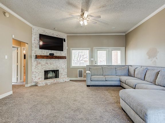 4th image of 2807 87th St