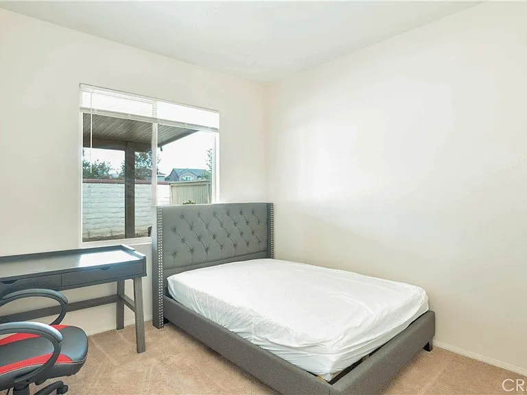 22272 Summer Holly Ave — Photo 11